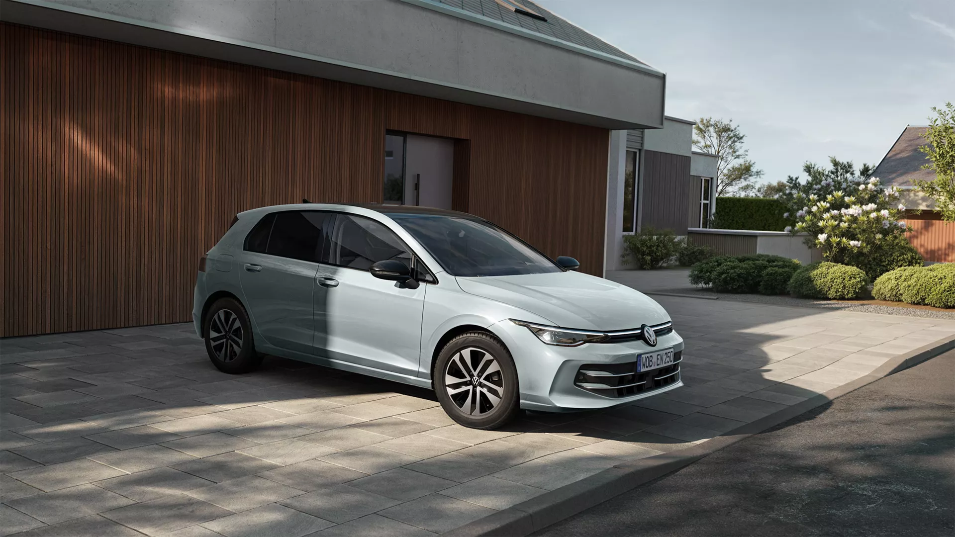 zu sehen ist ein hellblauer VW ID.7 Tourer